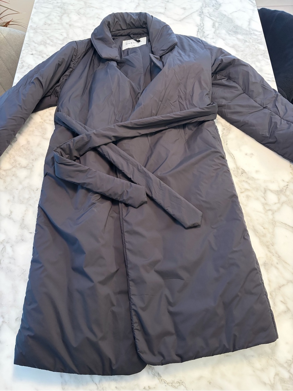 Babaton Fairbanks Puffer in Black